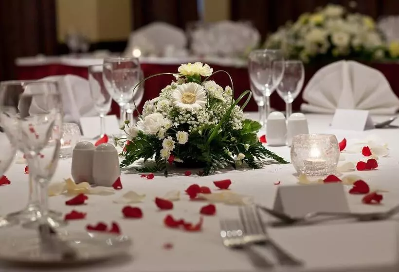 هتل Coventry Hill