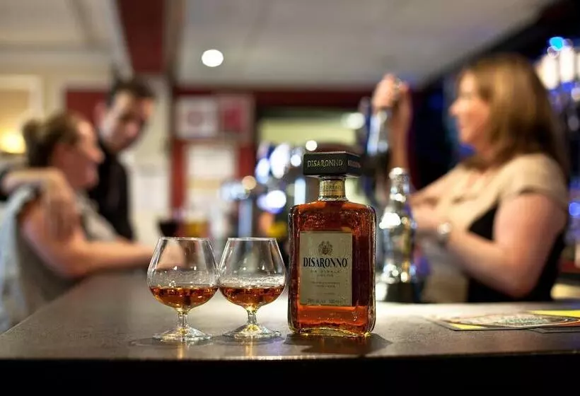 هتل Coventry Hill