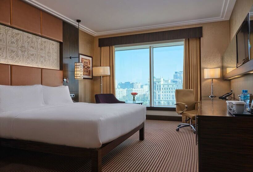 هتل Hilton Baku