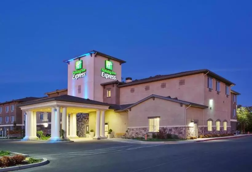 호텔 Holiday Inn Express Lodi, An Ihg