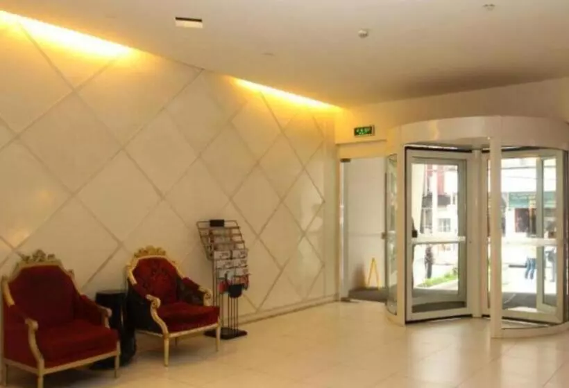 Hotel Jinjiang Inn Wuhan Hanjiang Road Metro Station Jiangtan Pedestrian Street