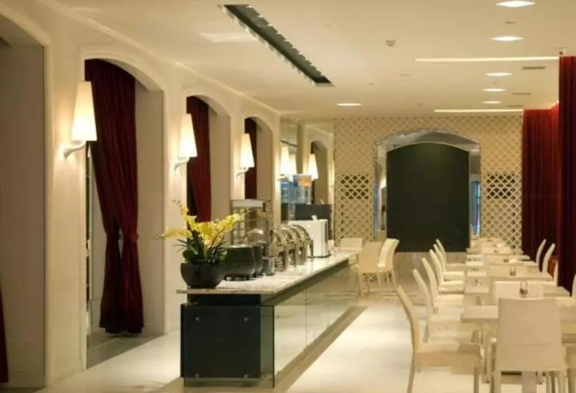 Hotel Jinjiang Inn Wuhan Hanjiang Road Metro Station Jiangtan Pedestrian Street