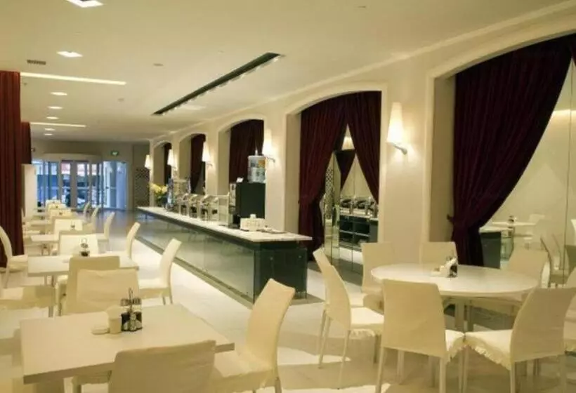 Hotel Jinjiang Inn Wuhan Hanjiang Road Metro Station Jiangtan Pedestrian Street