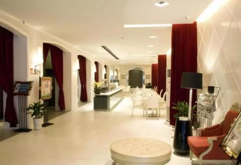 Hotel Jinjiang Inn Wuhan Hanjiang Road Metro Station Jiangtan Pedestrian Street