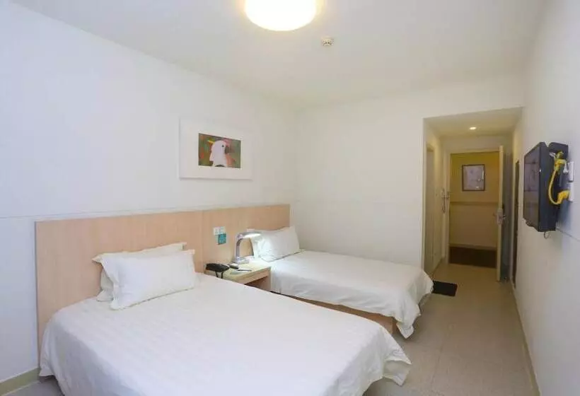 Hotelli Jinjiang Inn   Chengdu Wenshufang