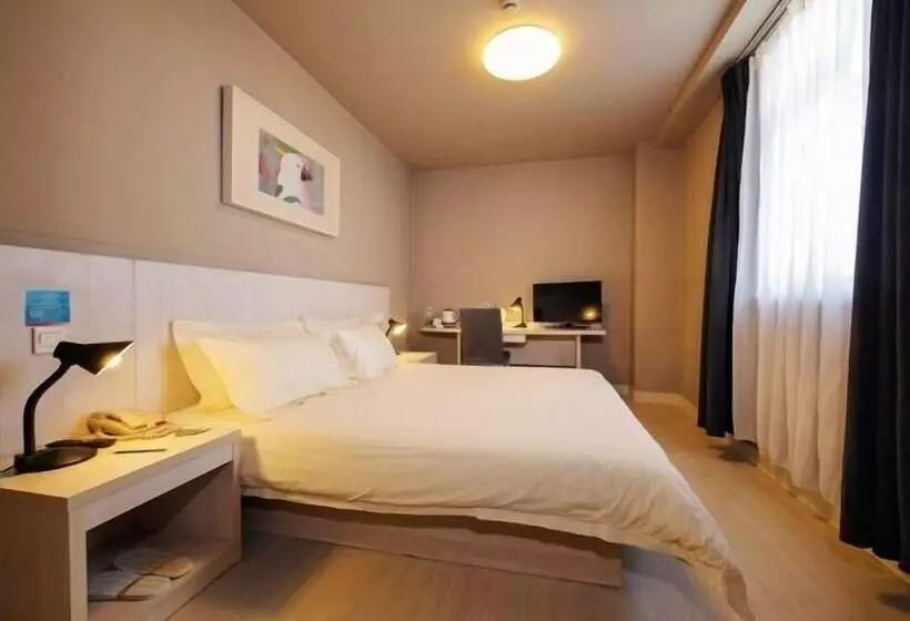 Отель Jinjiang Inn Shenyang North Station