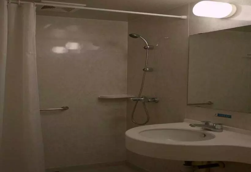 Отель Jinjiang Inn Shenyang North Station