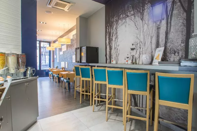 هتل Prince Albert Montmartre