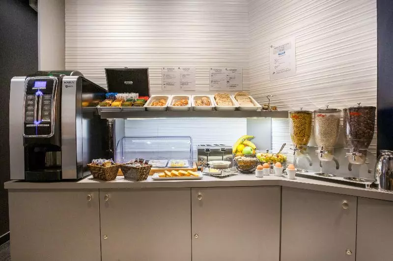 هتل Prince Albert Montmartre