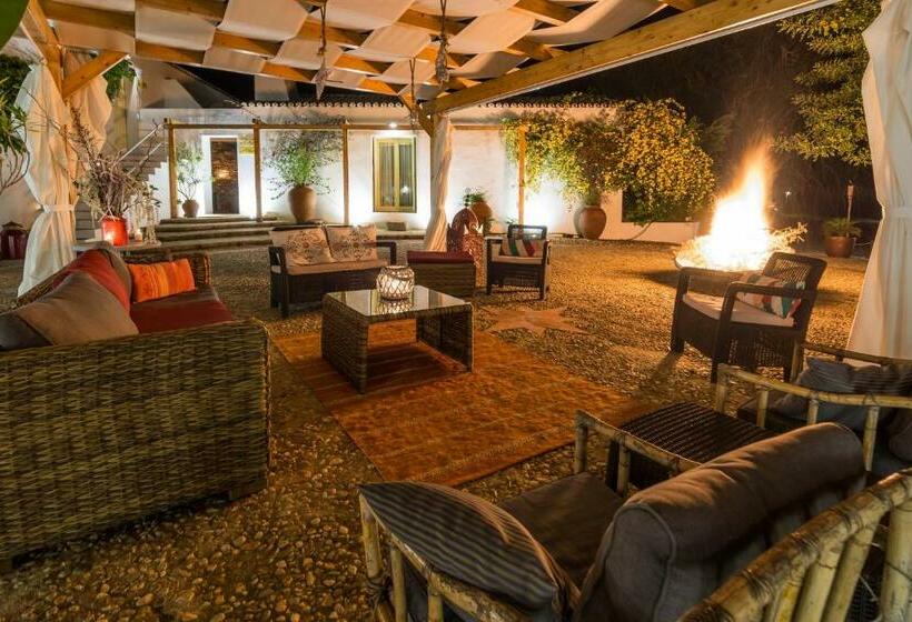 فندق ريفى Horta Da Coutada