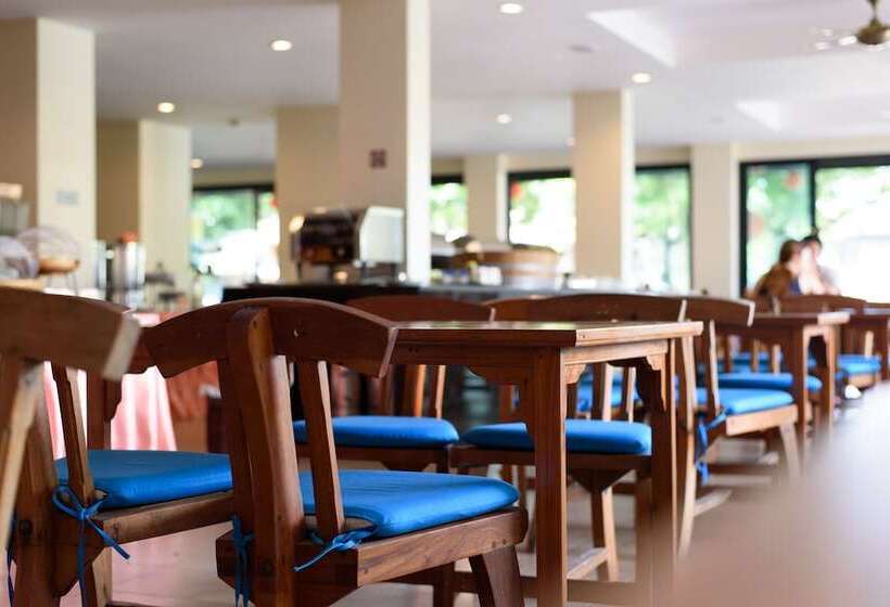 فندق Srisuksant Resort