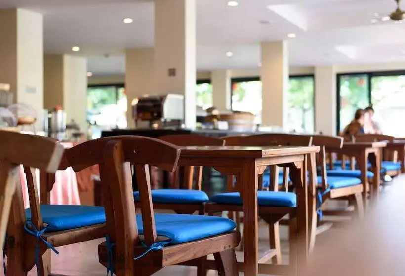 فندق Srisuksant Resort