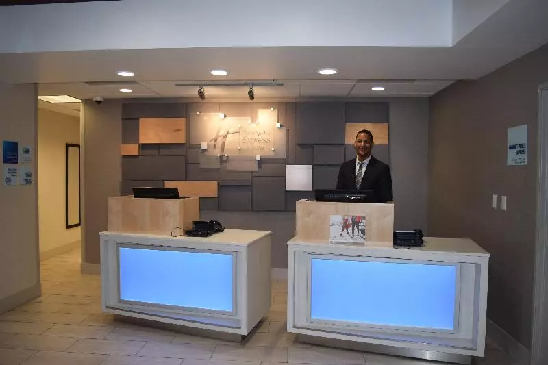 Holiday Inn Express Hotel & Suites Sparta By Ihg