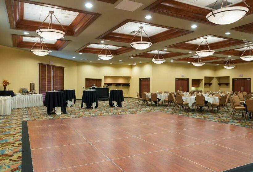 בית מלון כפרי Holiday Inn Midland, An Ihg