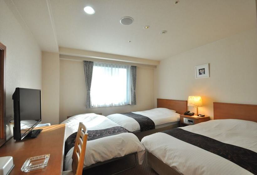 בית מלון כפרי Kobe City Gardens