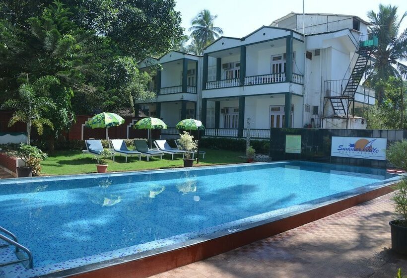 فندق Summerville Beach Resort