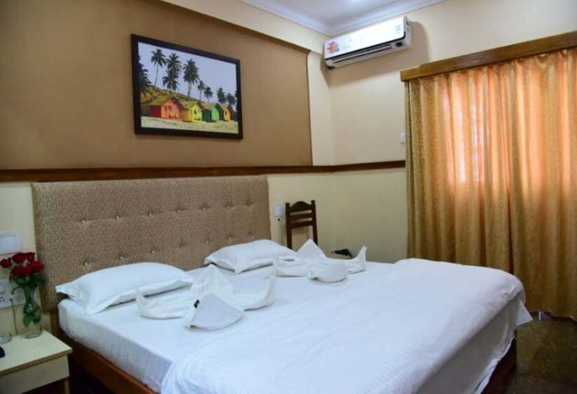 فندق Summerville Beach Resort