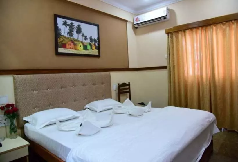 فندق Summerville Beach Resort