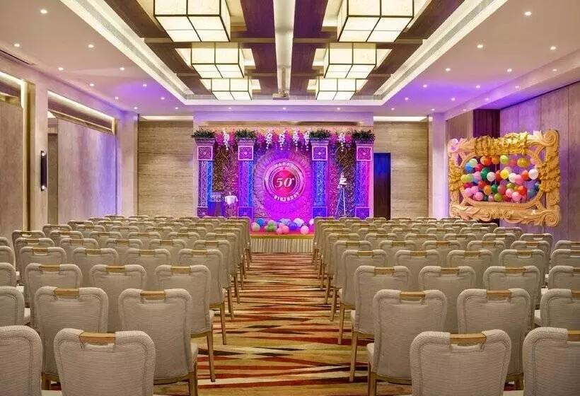 호텔 The Residency Towers Coimbatore