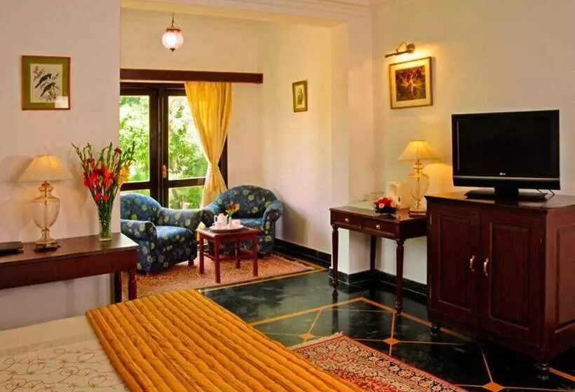 فندق Udai Vilas Palace