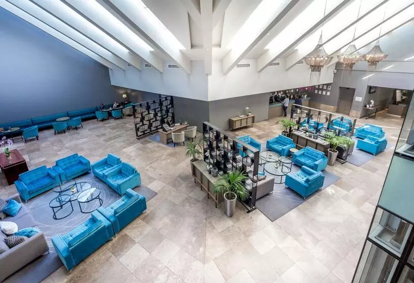 Lagoon Beach Hotel & Spa