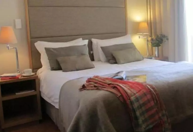 Lagoon Beach Hotel & Spa