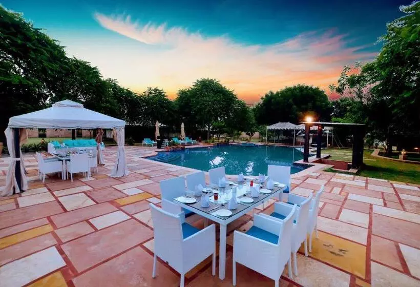 The Greenhouse Resort