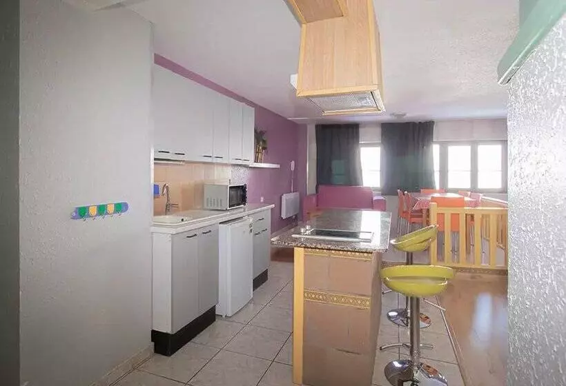 Apartaments Turistics Natural Suites Manzano 3000