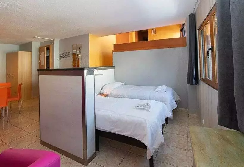 Apartaments Turistics Natural Suites Manzano 3000