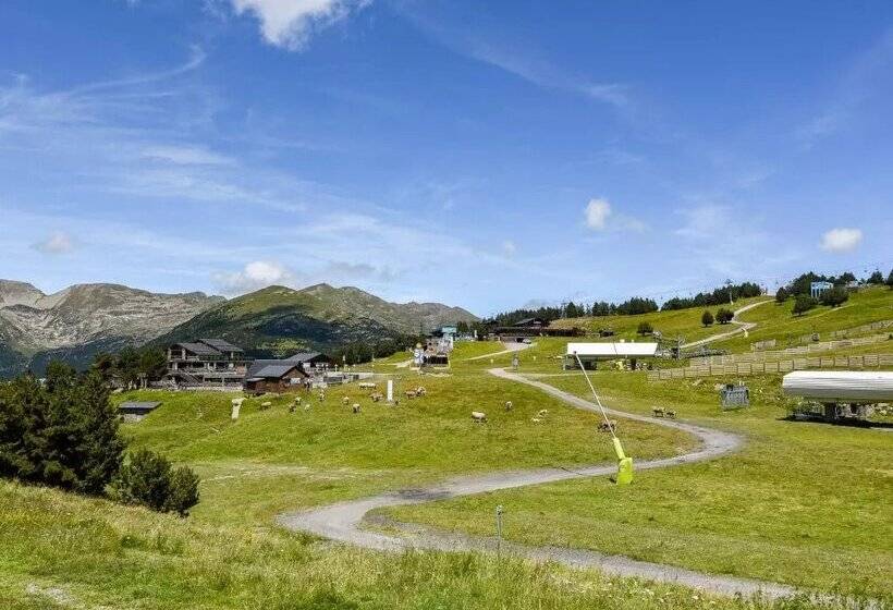 Apartaments Turistics Natural Suites Manzano 3000