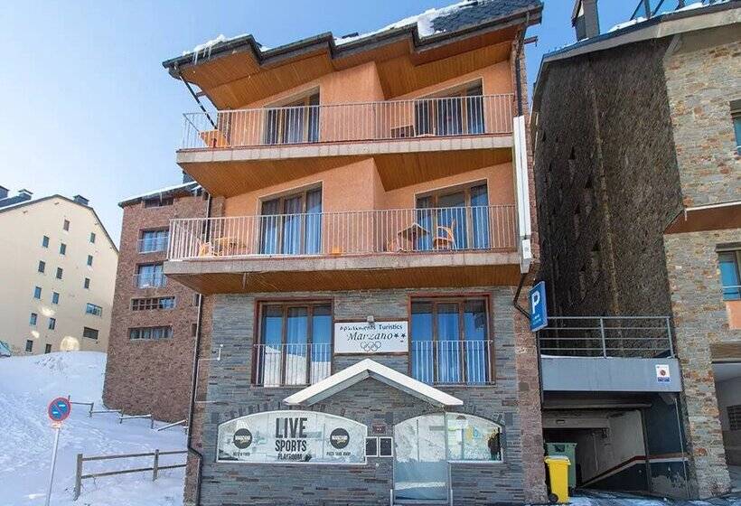 Apartaments Turistics Natural Suites Manzano 3000