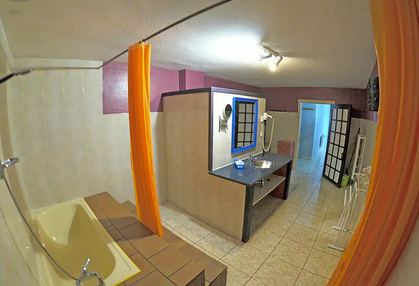 Apartaments Turistics Natural Suites Manzano 3000