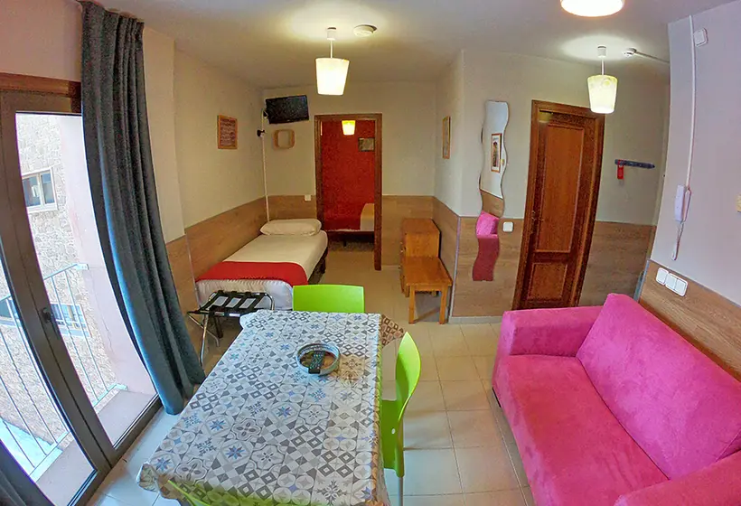 Apartaments Turistics Natural Suites Manzano 3000