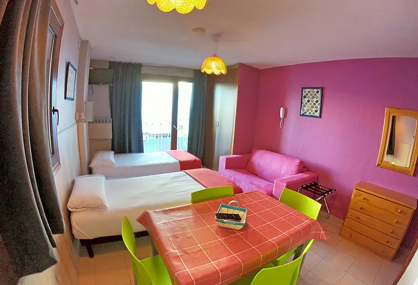 Apartaments Turistics Natural Suites Manzano 3000