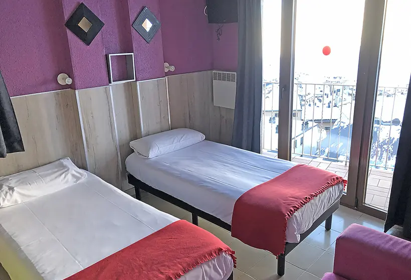 Apartaments Turistics Natural Suites Manzano 3000
