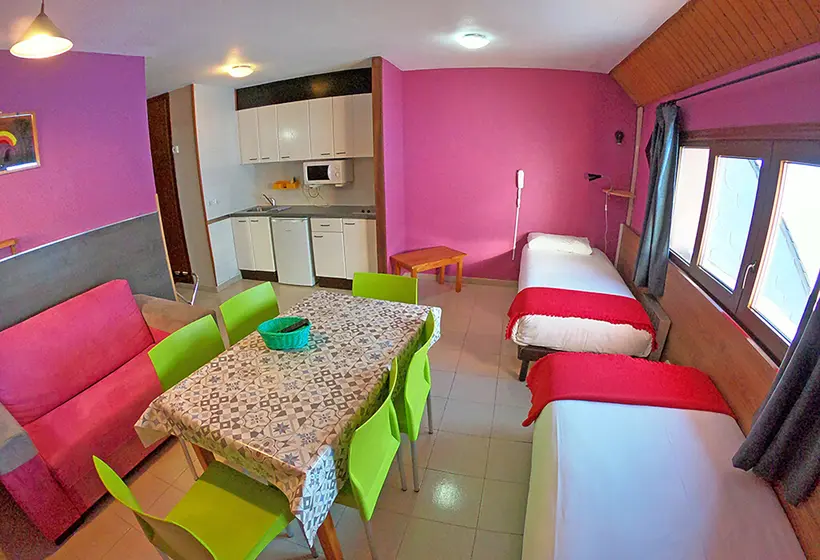 Apartaments Turistics Natural Suites Manzano 3000