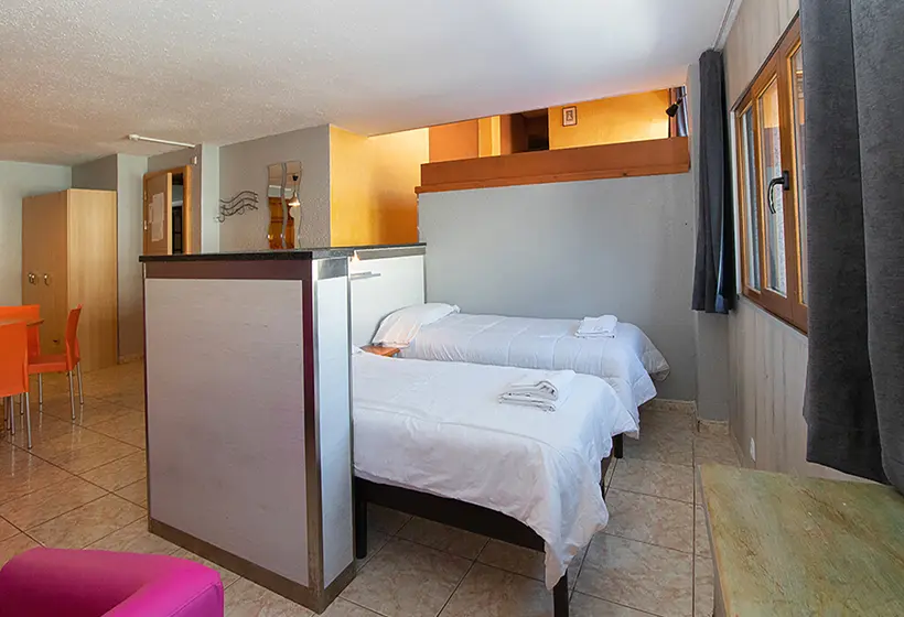 Apartaments Turistics Natural Suites Manzano 3000