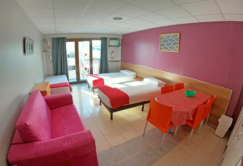Apartaments Turistics Natural Suites Manzano 3000