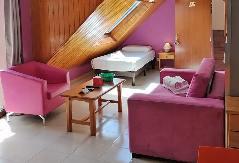 Apartaments Turistics Natural Suites Manzano 3000