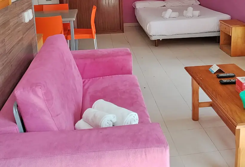 Apartaments Turistics Natural Suites Manzano 3000