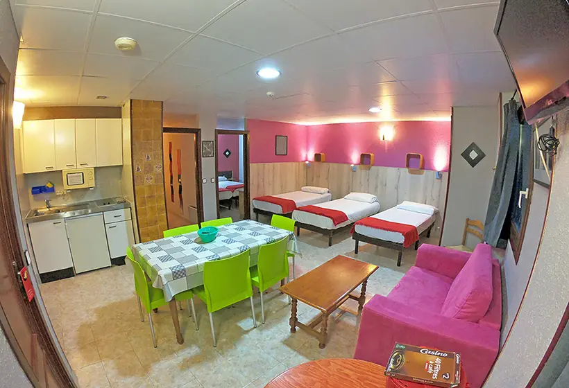 Apartaments Turistics Natural Suites Manzano 3000
