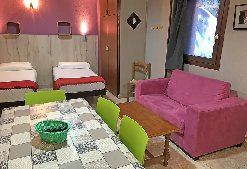 Apartaments Turistics Natural Suites Manzano 3000