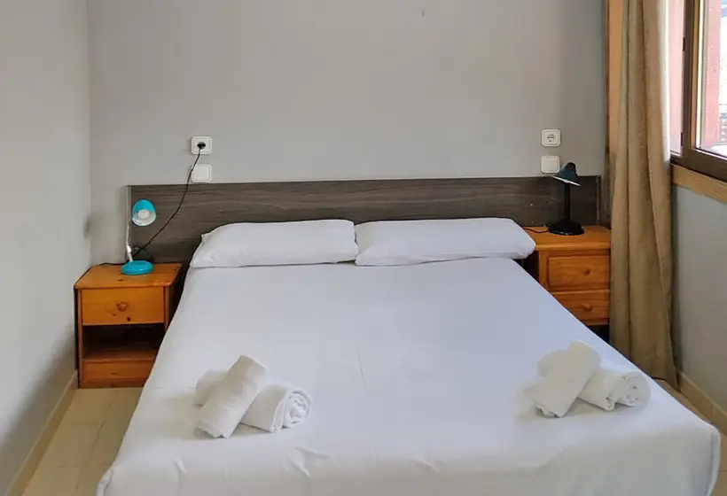 Apartaments Turistics Natural Suites Manzano 3000
