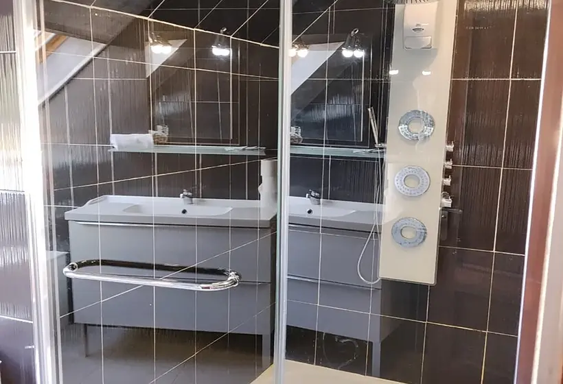 Apartaments Turistics Natural Suites Manzano 3000