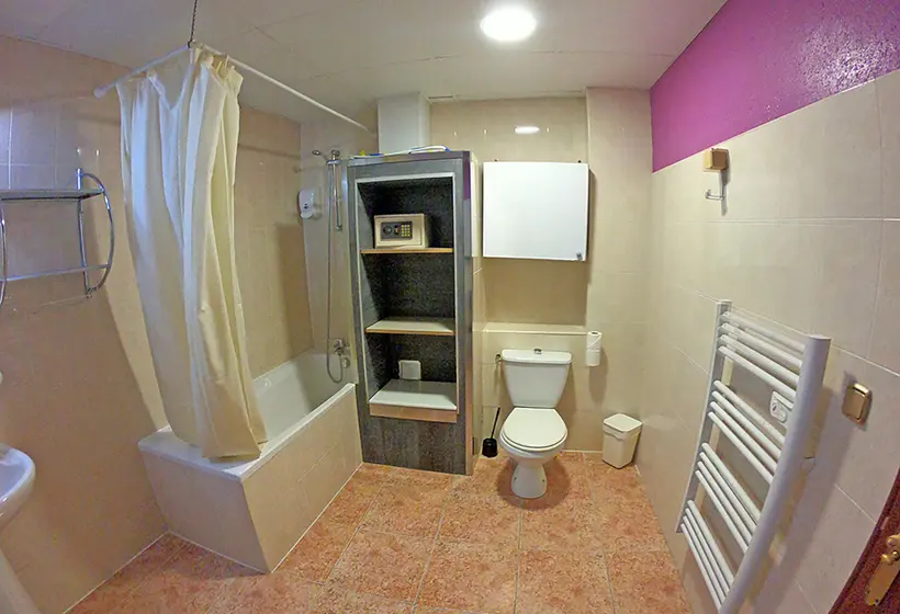 Apartaments Turistics Natural Suites Manzano 3000
