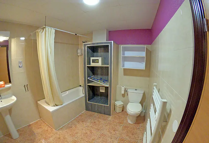 Apartaments Turistics Natural Suites Manzano 3000