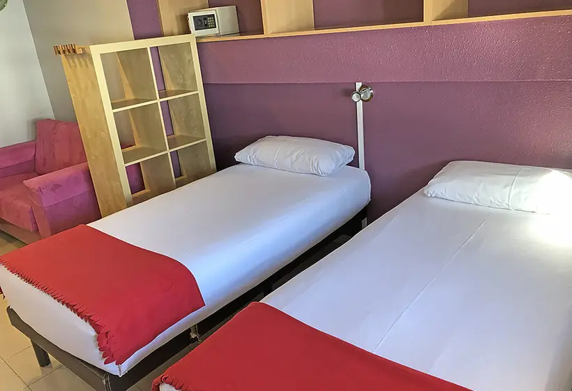 Apartaments Turistics Natural Suites Manzano 3000