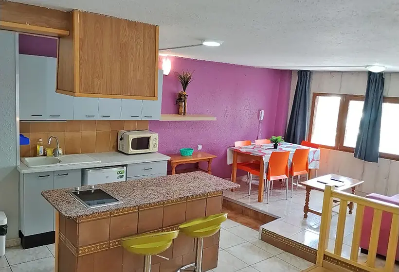 Apartaments Turistics Natural Suites Manzano 3000
