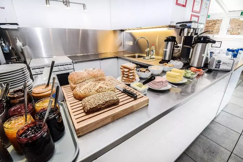 هاستل Guesthouse Aurora