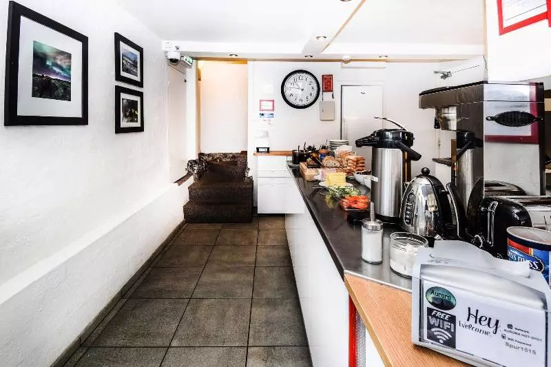 هاستل Guesthouse Aurora